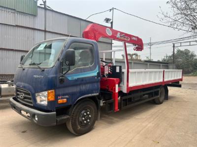 Xe tải Hyundai gắn cẩu Unic 3 tấn 5 đốt