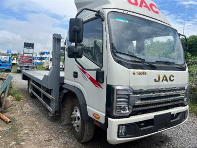 Xe nâng đầu chở máy 7 tấn JAC N750