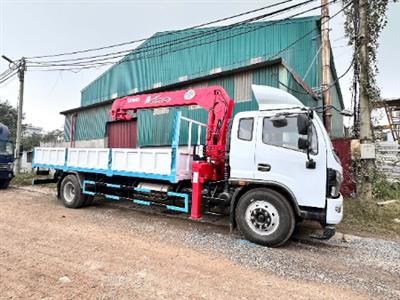 Xe tải Dongfeng D8 gắn cẩu Unic 5 tấn 5 đốt